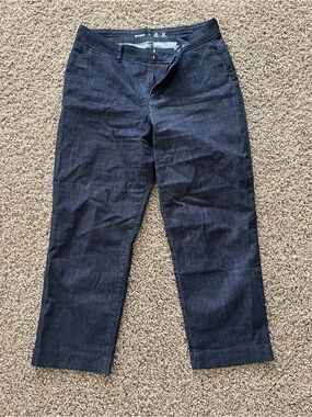 Old Navy High Rise Pixie Straight Pant